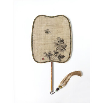 手工刺绣国家级非遗夏布绣宫扇《墨牡丹》